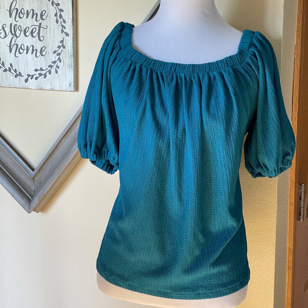 NWOT Anthropologie shirt, teal, light and flowing